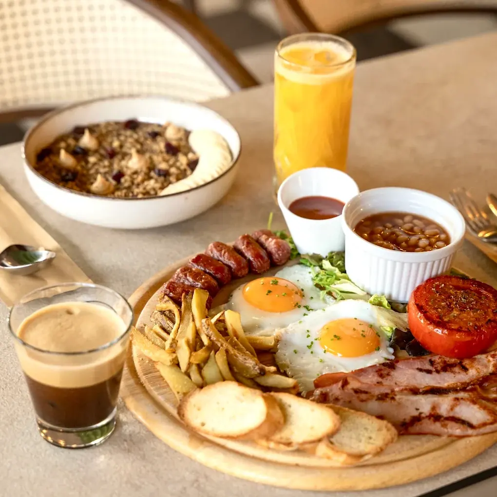 BRUNCH / GISÈLE