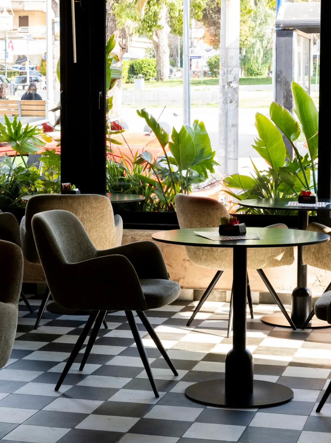 THE SPACE / GISÈLE